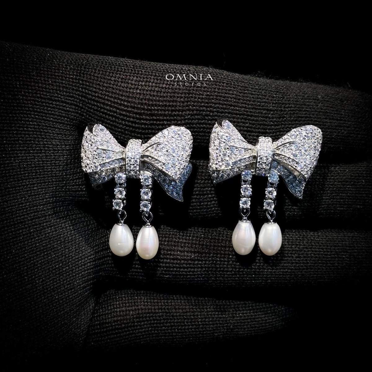 Omnia Jana Earrings 92.5 Silver High Quality Simulated diamonds - OMNIASTORES UAE