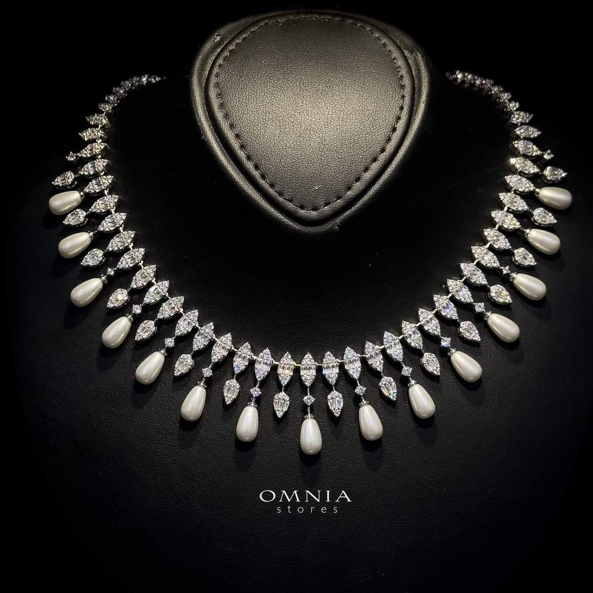 Omnia Nadah White Bridal Full Set in High Quality Zircon Stone Rhodium Plated - OMNIASTORES UAE