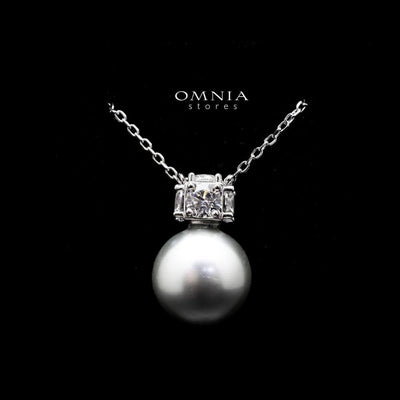 Omnia Belle Silver Pearl Necklace In 92.5 Silver High Quality Simulated Diamonds