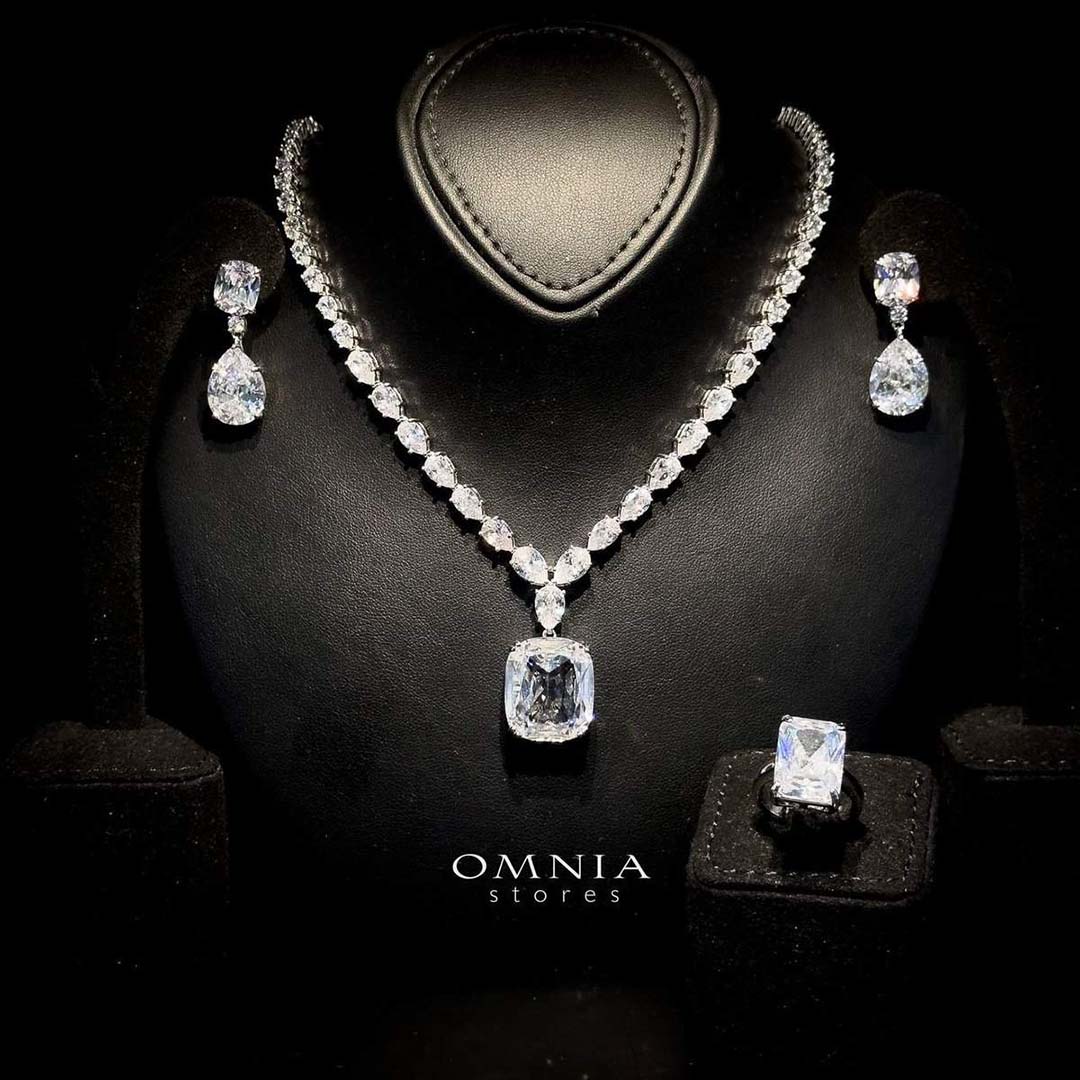 Omnia Audrey White Bridal Set Accessories in High Quality Simulated Diamonds - OMNIASTORES UAE