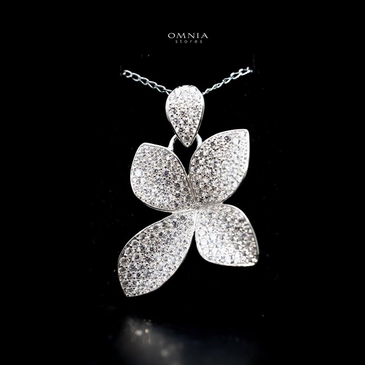 Omnia Dayana Floral Necklace in High Quality 92.5 Silver with Simulated Diamonds - OMNIASTORES UAE