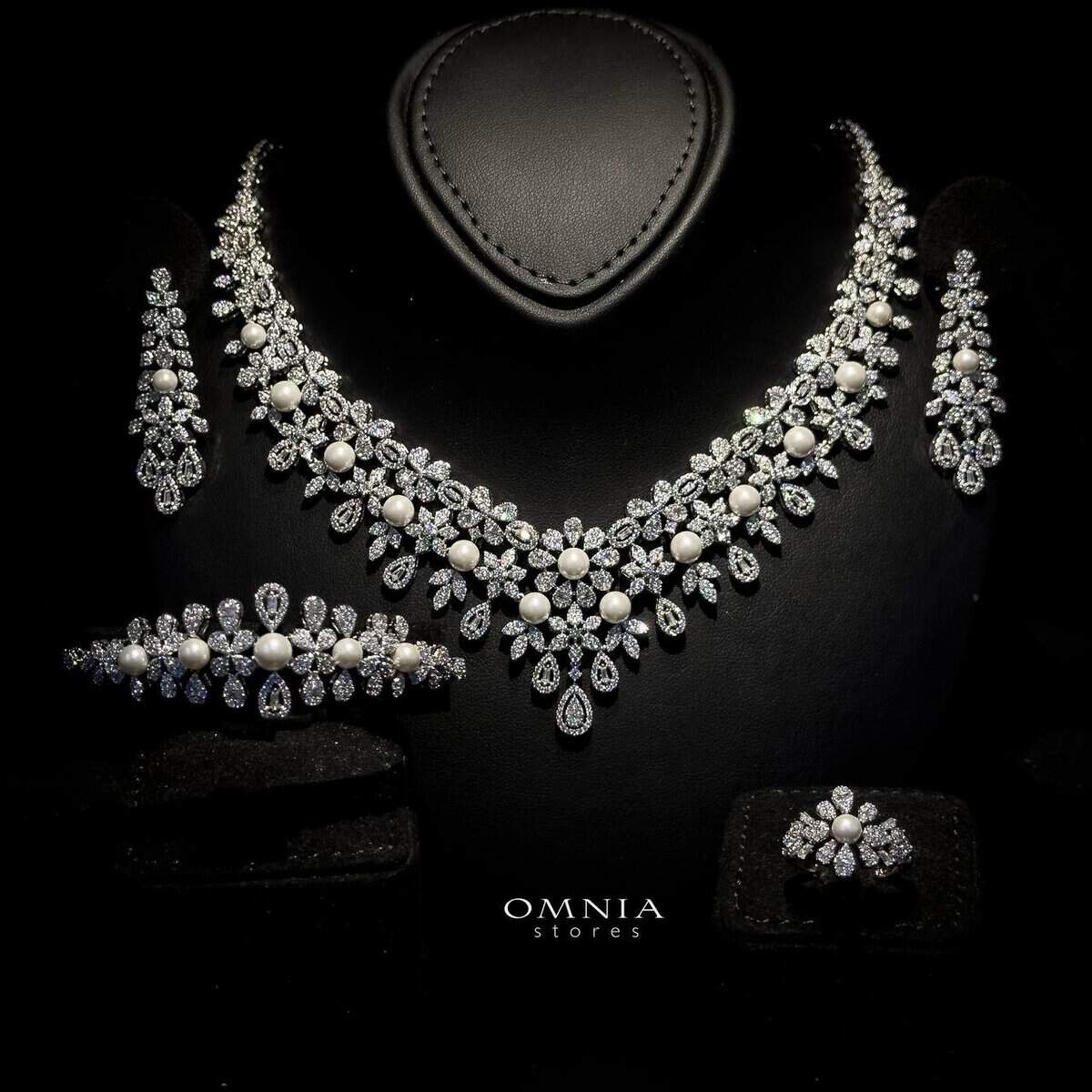 Omnia Elina White Bridal Full Set - OMNIASTORES UAE