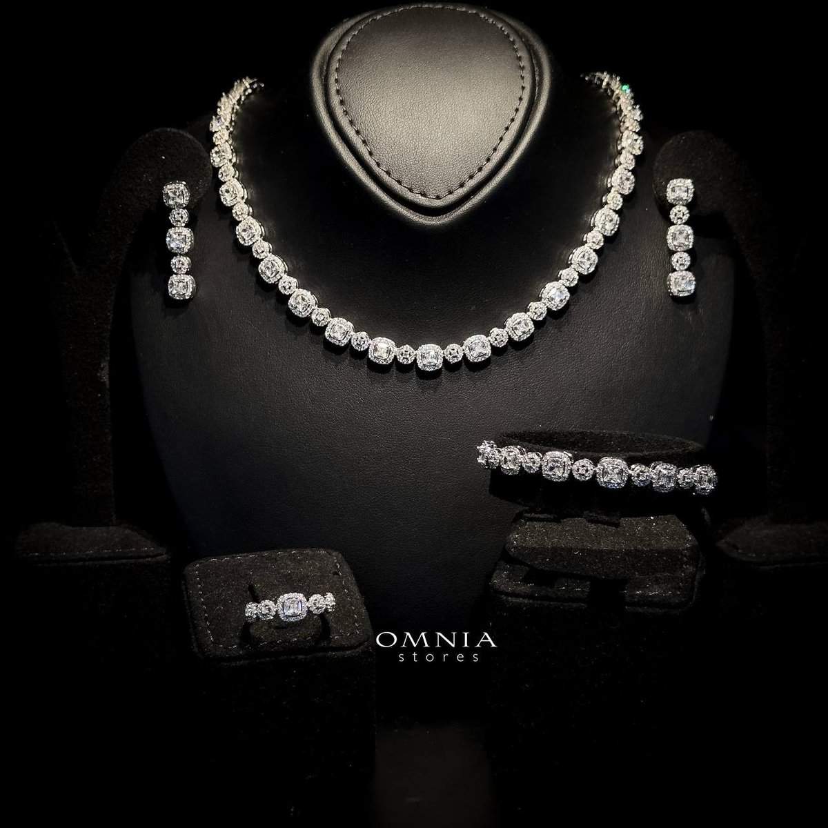 Omnia Bella Classic Bridal Full Set Silver Simulated Diamonds