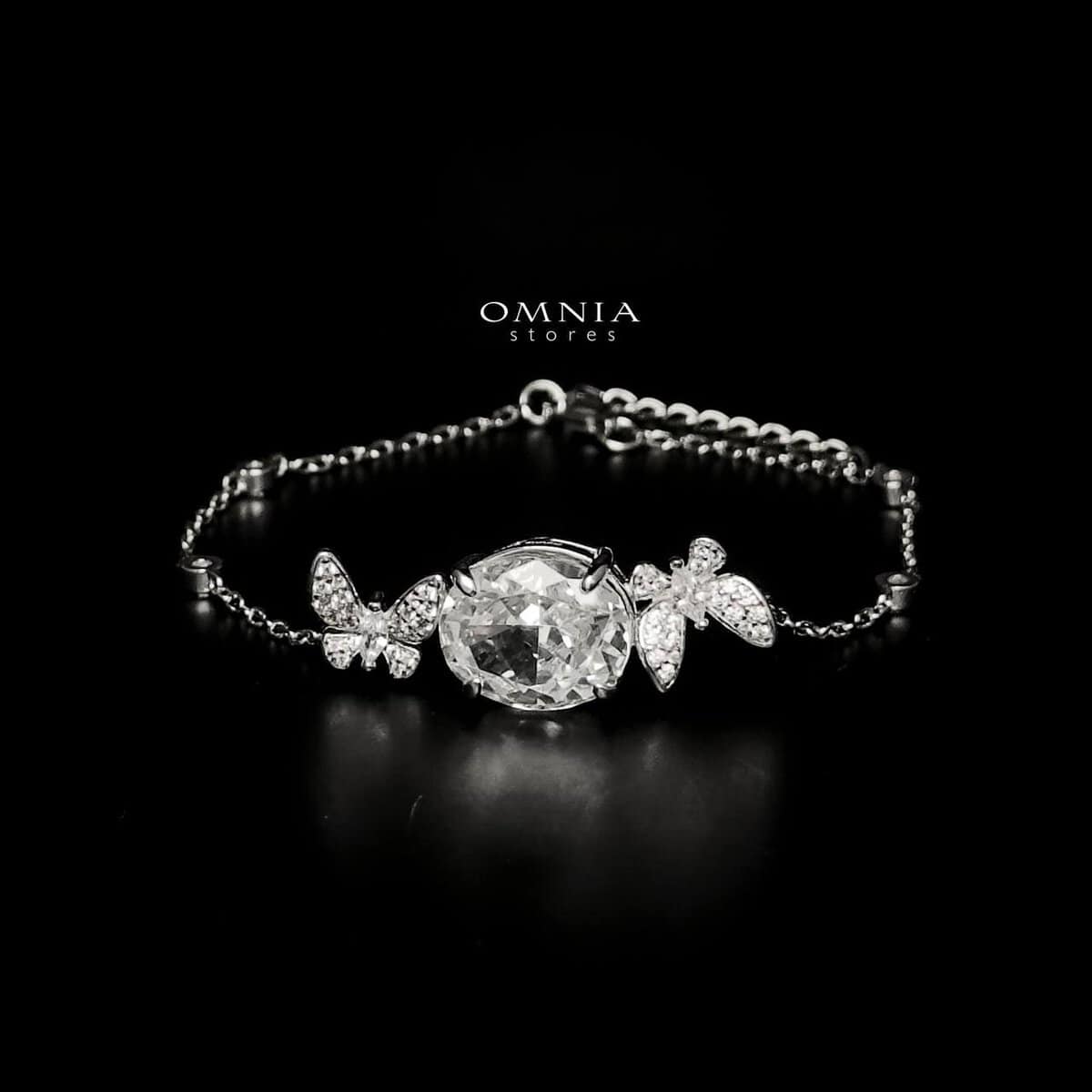 Omnia Maysun Pure White Bracelet in 92.5 Silver with High Quality Simulated Diamonds - OMNIASTORES UAE
