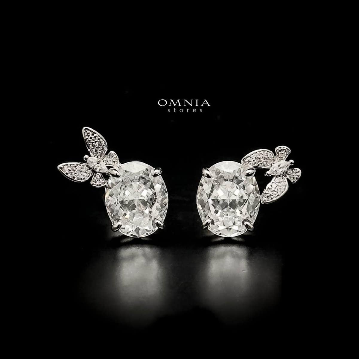 Omnia Maysun Pure White Earrings in 92.5 Silver with High Quality Simulated Diamonds - OMNIASTORES UAE