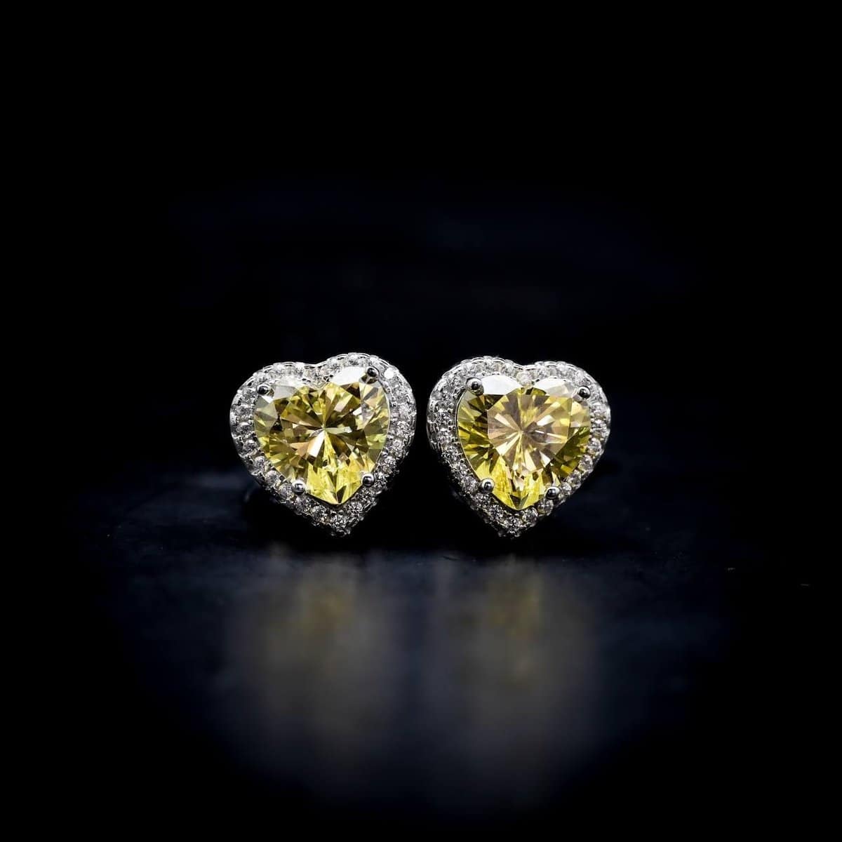 Omnia Latifa Yellow Stud Earrings in 92.5 Silver High Quality Simulated Diamonds - OMNIASTORES UAE