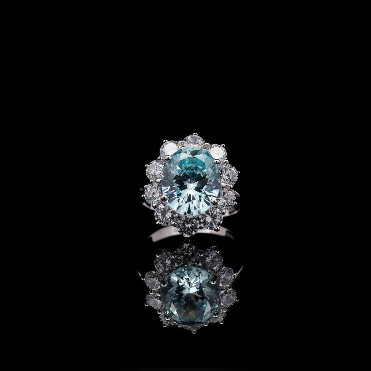 Omnia Elara Sky blue Oval Ring in 92.5 Silver with High-Quality Simulated Diamonds - OMNIASTORES UAE