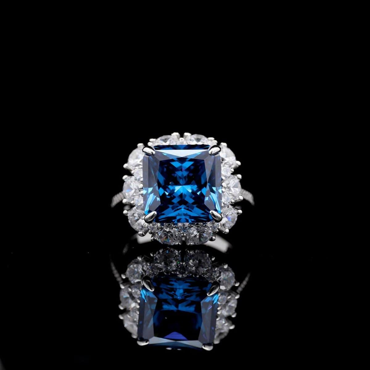 Omnia Jovie Royal Blue Princess Cut Statement Ring in 92.5 Silver with High-Quality Simulated Diamonds - OMNIASTORES UAE