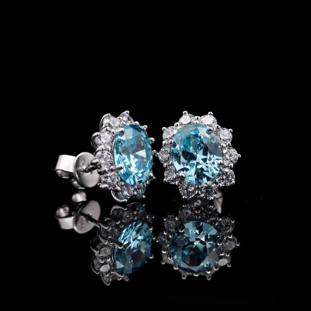 Omnia Elara Sky Blue Oval Stud Earrings in 92.5 Silver with High-Quality Simulated Diamonds - OMNIASTORES UAE