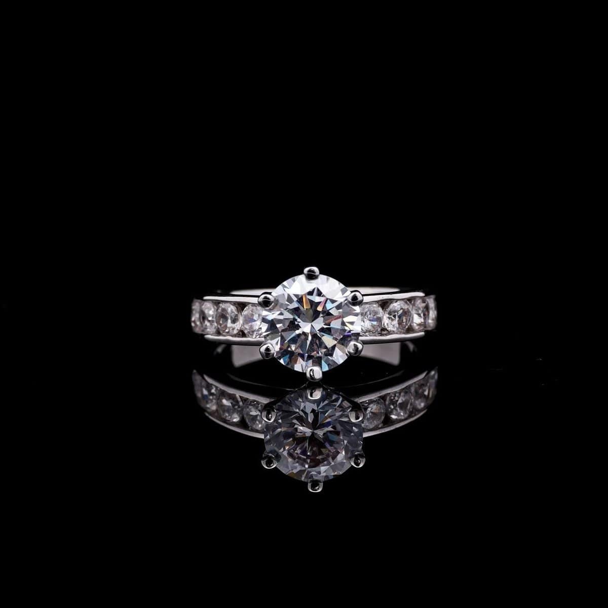 Omnia Layla White Solitaire Ring in 92.5 Silver with High-Quality Simulated Diamonds - OMNIASTORES UAE