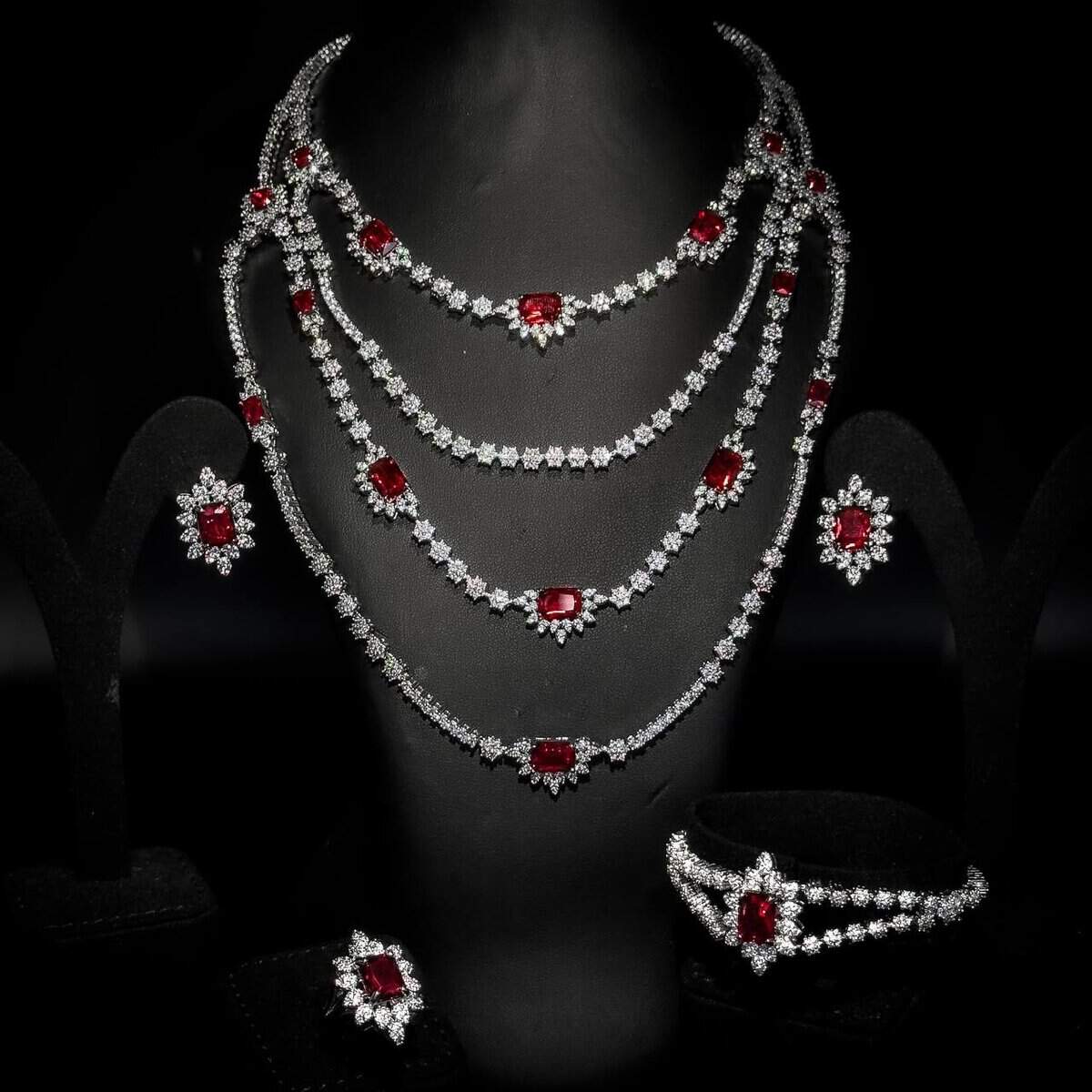 Omnia Blair Red Bridal Full Set High Quality Simulated Diamonds - OMNIASTORES UAE