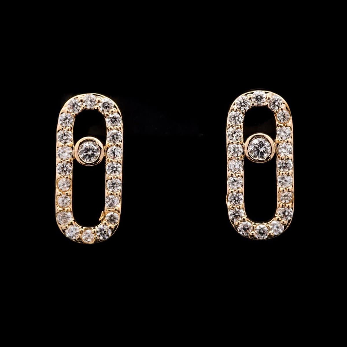 Omnia Naomi Gold Oval Link Stud Earrings with High-Quality Zircon Stone in Rhodium Plated - OMNIASTORES UAE