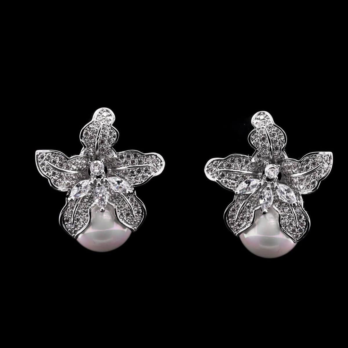 Omnia White Orchid Earrings with High-Quality Zircon Stones and Pearl in Rhodium Plated - OMNIASTORES UAE