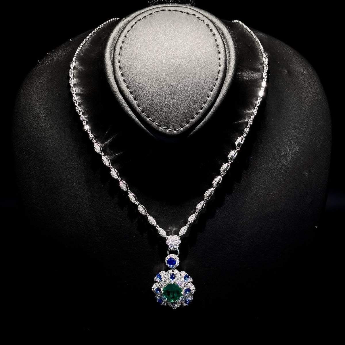 Omnia Shaya Necklace 92.5 Silver In High Quality Simulated diamonds - OMNIASTORES UAE