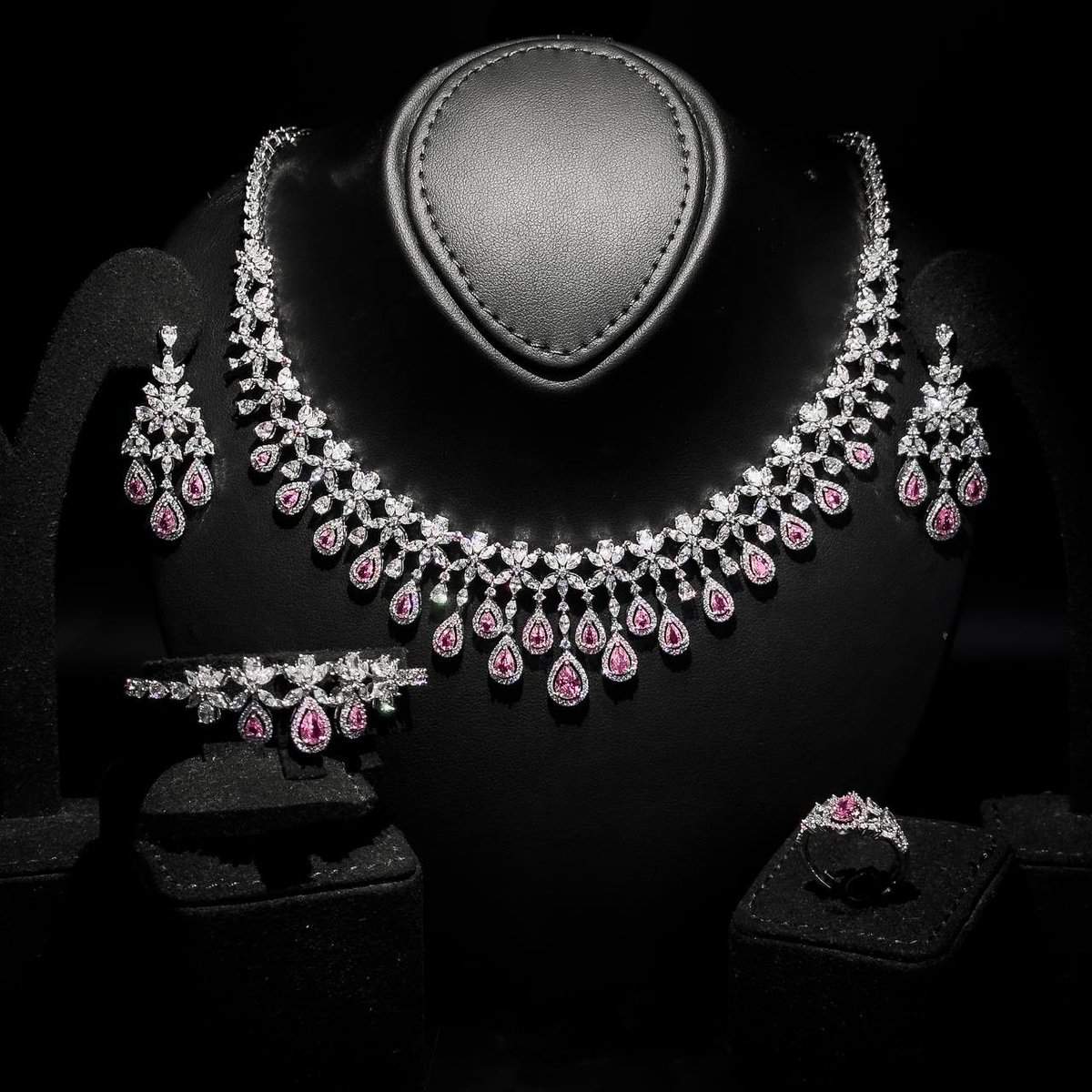 Omnia Ayla Pink Bridal Full Set in High-Quality Zircon Stone Rhodium Plated - OMNIASTORES UAE