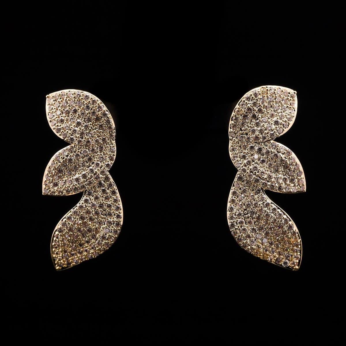Omnia Nayla Golden Leaf Earrings with Pave-Set High-Quality Zircon Stones in a Rhodium Plated Finish - OMNIASTORES UAE