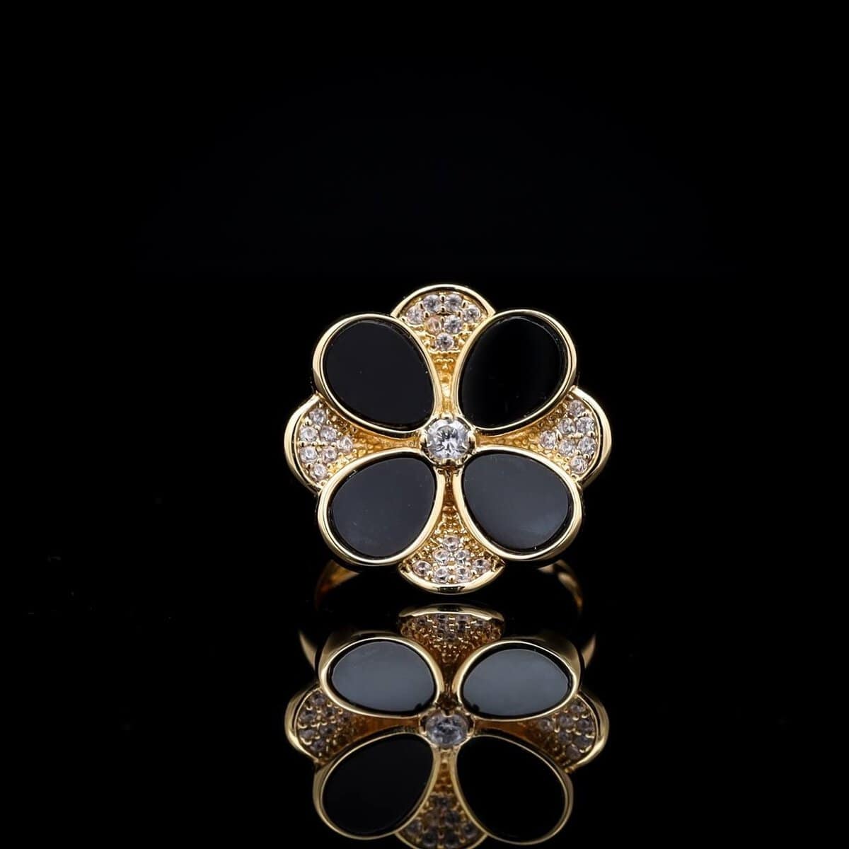 Omnia Hina Ring in Black Agate Stone in High Quality Zircon Stone in Rhodium Plated - OMNIASTORES UAE