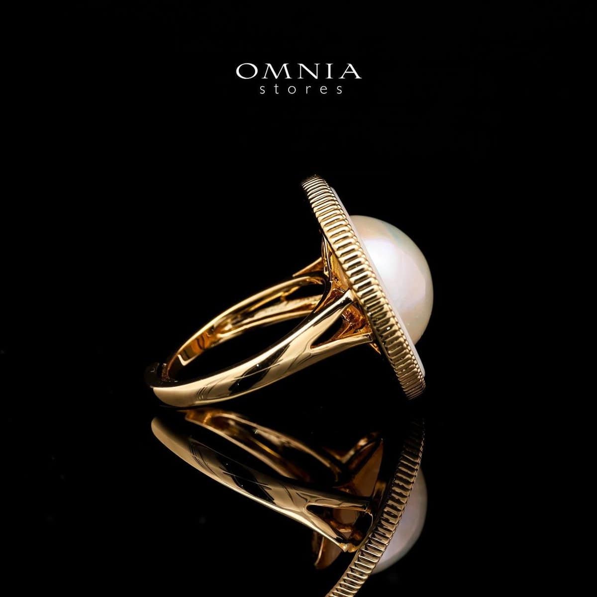 Omnia Leona White Mabel Pearl Classic Ring with Textured Beaded Frame in Brass with Gold Plated Finish - OMNIASTORES UAE