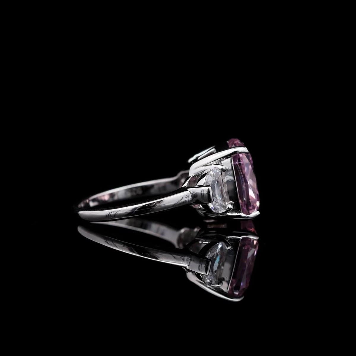 Omnia Sesable Pink Oval-Cut Statement Ring in 92.5 Silver with High-Quality Iced Cut Stones - OMNIASTORES UAE