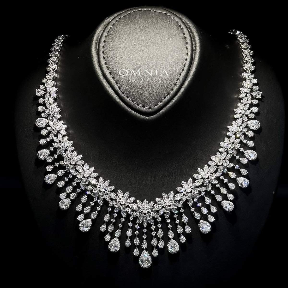 Omnia Anoud White - OMNIASTORES UAE