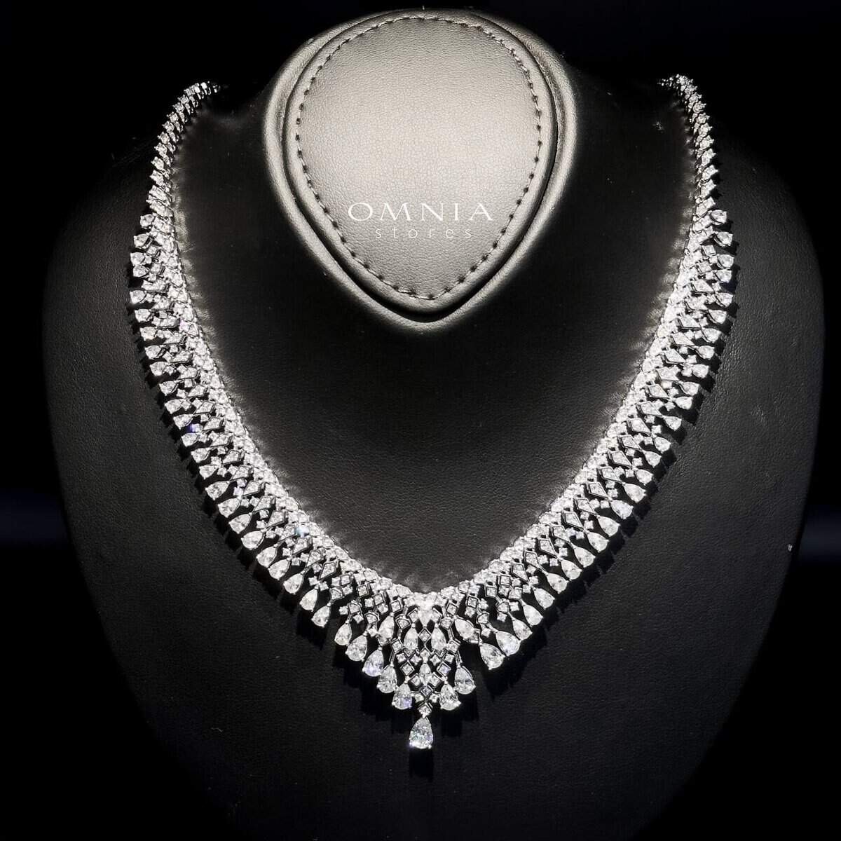 Omnia Melora White Zircon Bridal Full Set - OMNIASTORES UAE