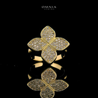 Omnia Golden Clove Ring with High-Quality Simulated Diamonds Gold Plated