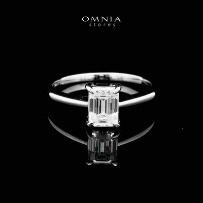 Omnia Fahima White Ring 92.5 Silver Certified in High Quality Moissanite Stone