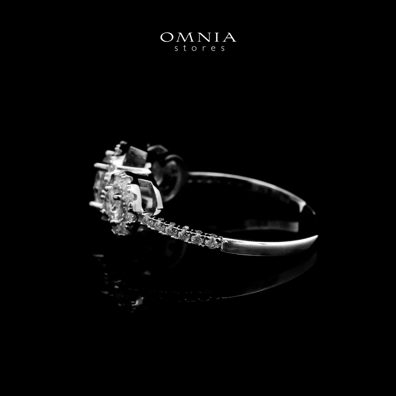 Omnia Fawzia White Ring 92.5 Silver Certified in High Quality Moissanite Stone - OMNIASTORES UAE