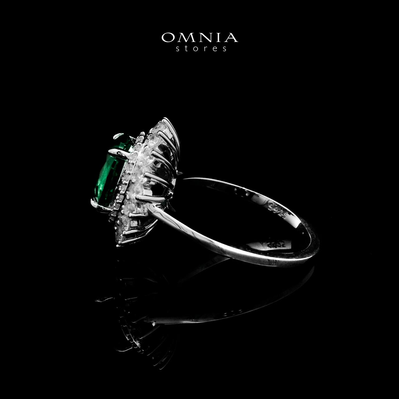 Omnia Hawra Green Ring 92.5 Silver Certified in High Quality Lab Grown Emerald Stone - OMNIASTORES UAE