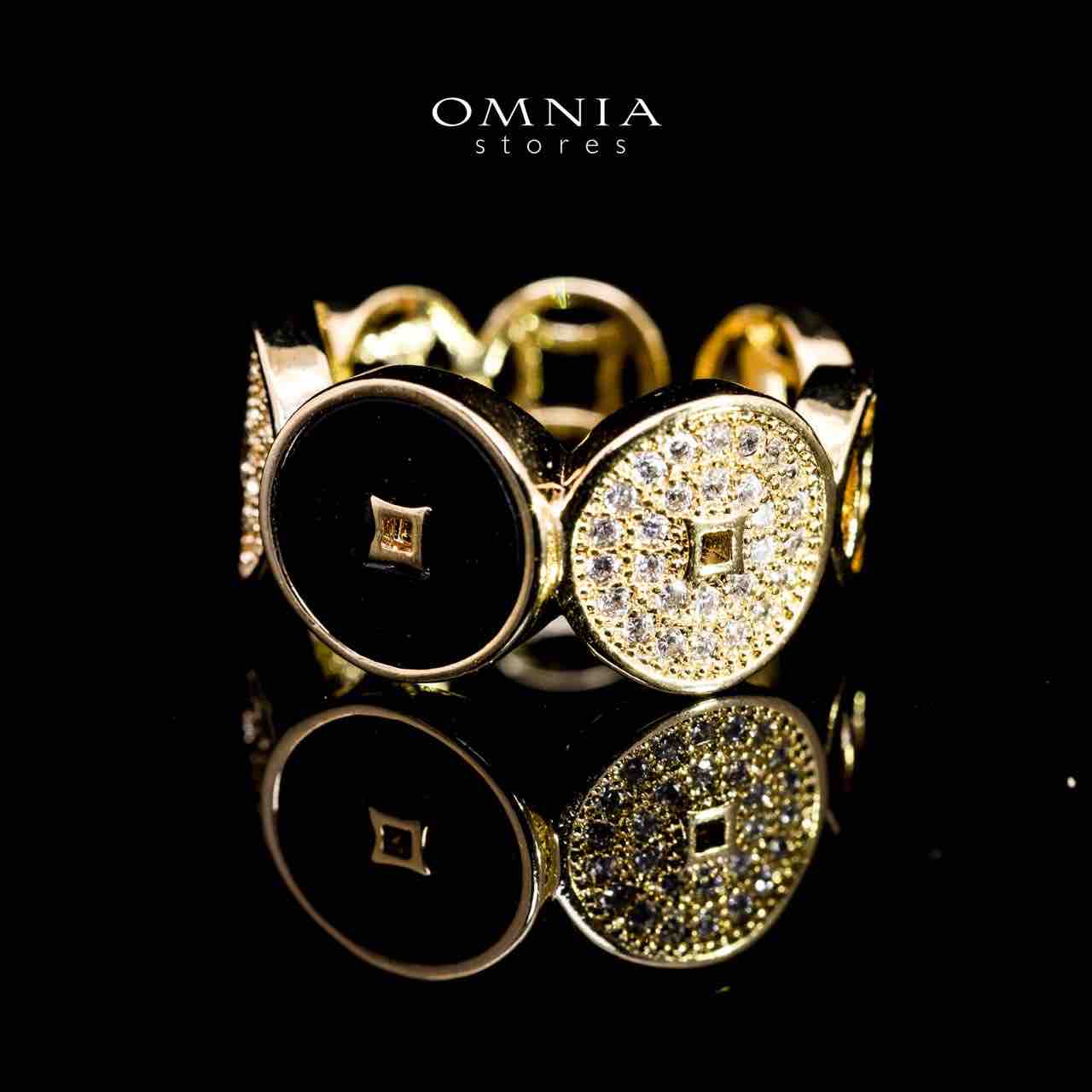 Omnia Golden Cuff With Bracelet and Ring with Black Oval Design In Rhodium Plated