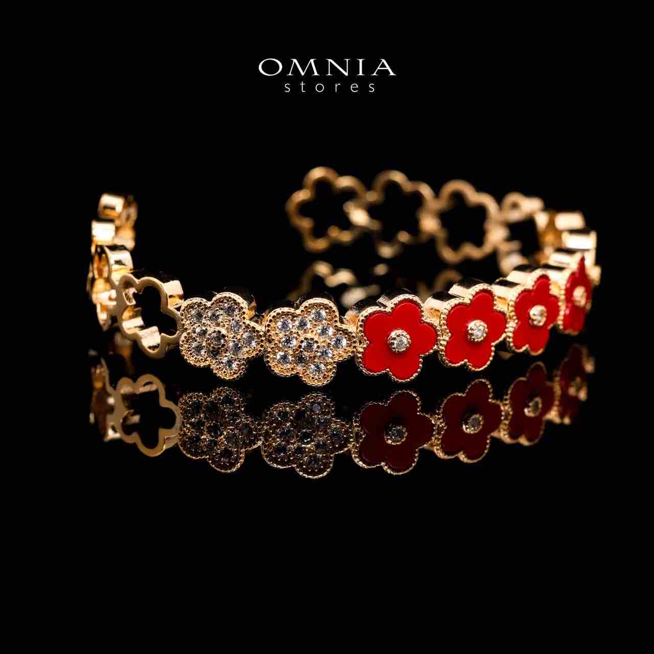 Omnia Golden Cuff With Bracelet and Ring with Red Star Shaped In Rhodium Plated