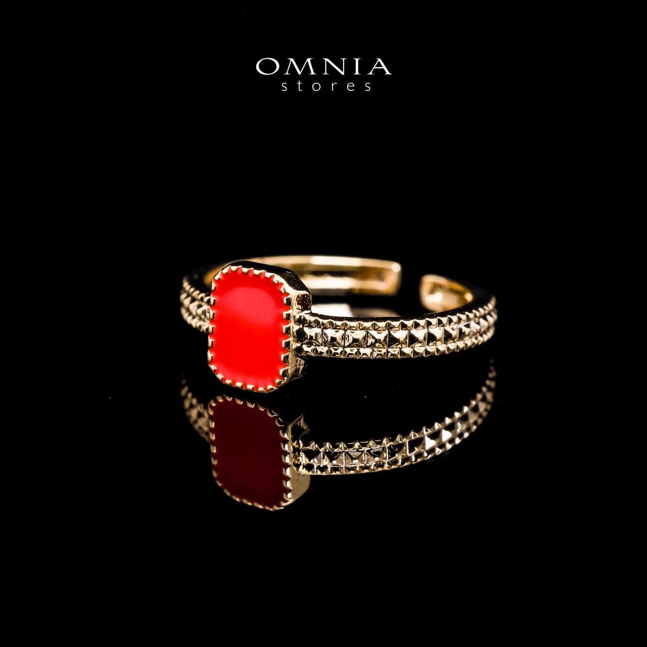 Omnia Golden Cuff With Bracelet and Ring with Red Square In Rhodium Plated