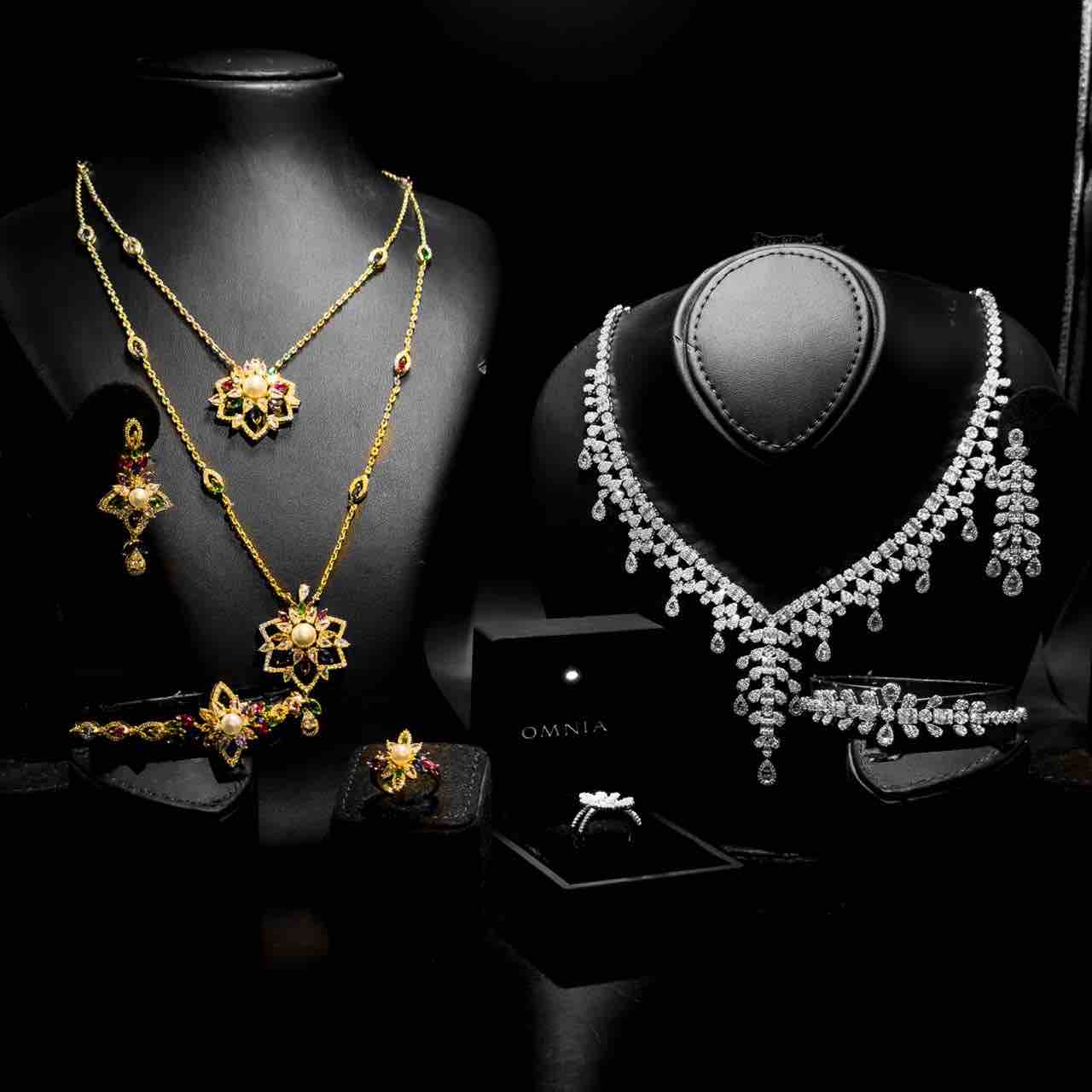 Omnia Safa Lara Bridal Bundle Full Set in High Quality Zircon Stone in Rhodium Plated