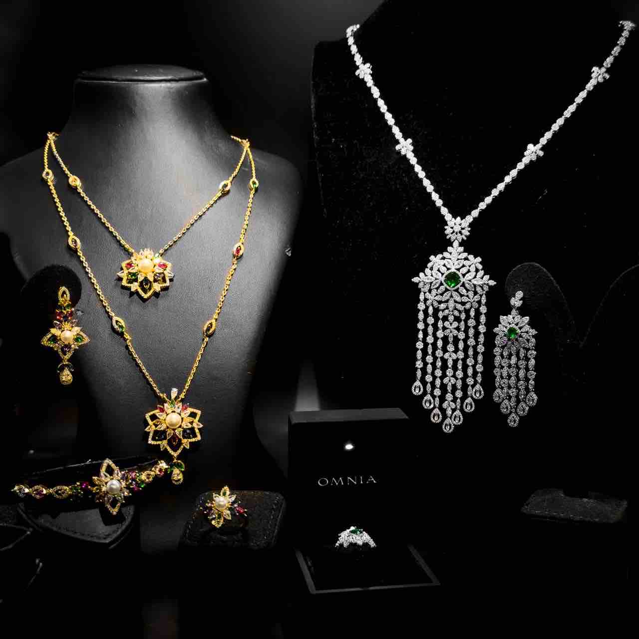 Omnia Safa Eman Green Long chain Bundle Set Accessories High Quality Zircon Stone In Rhodium Plated
