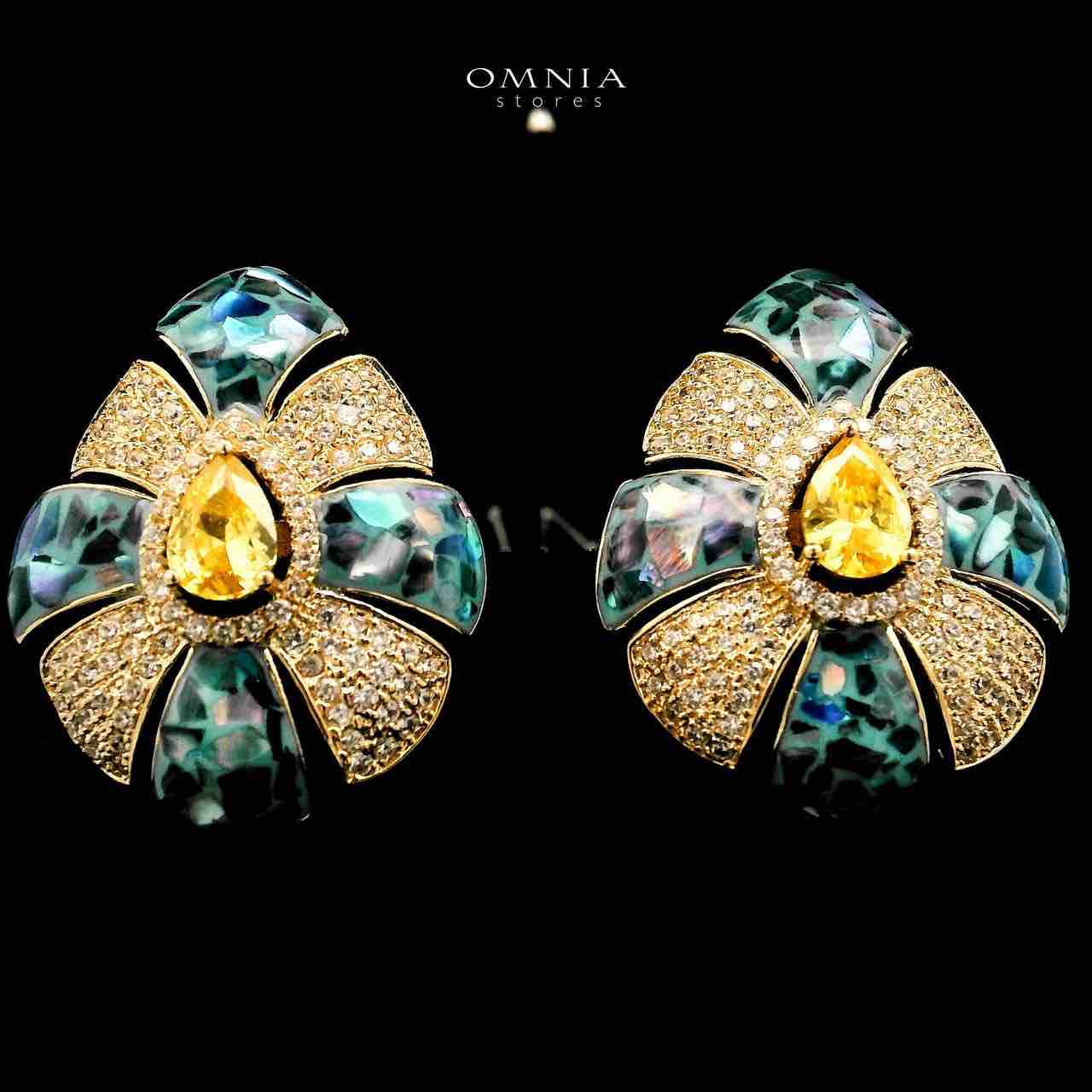 Omnia Ghaliya Golden Stud Eariings With Rhodium Plated In High Quality Zircon Stone - OMNIASTORES UAE