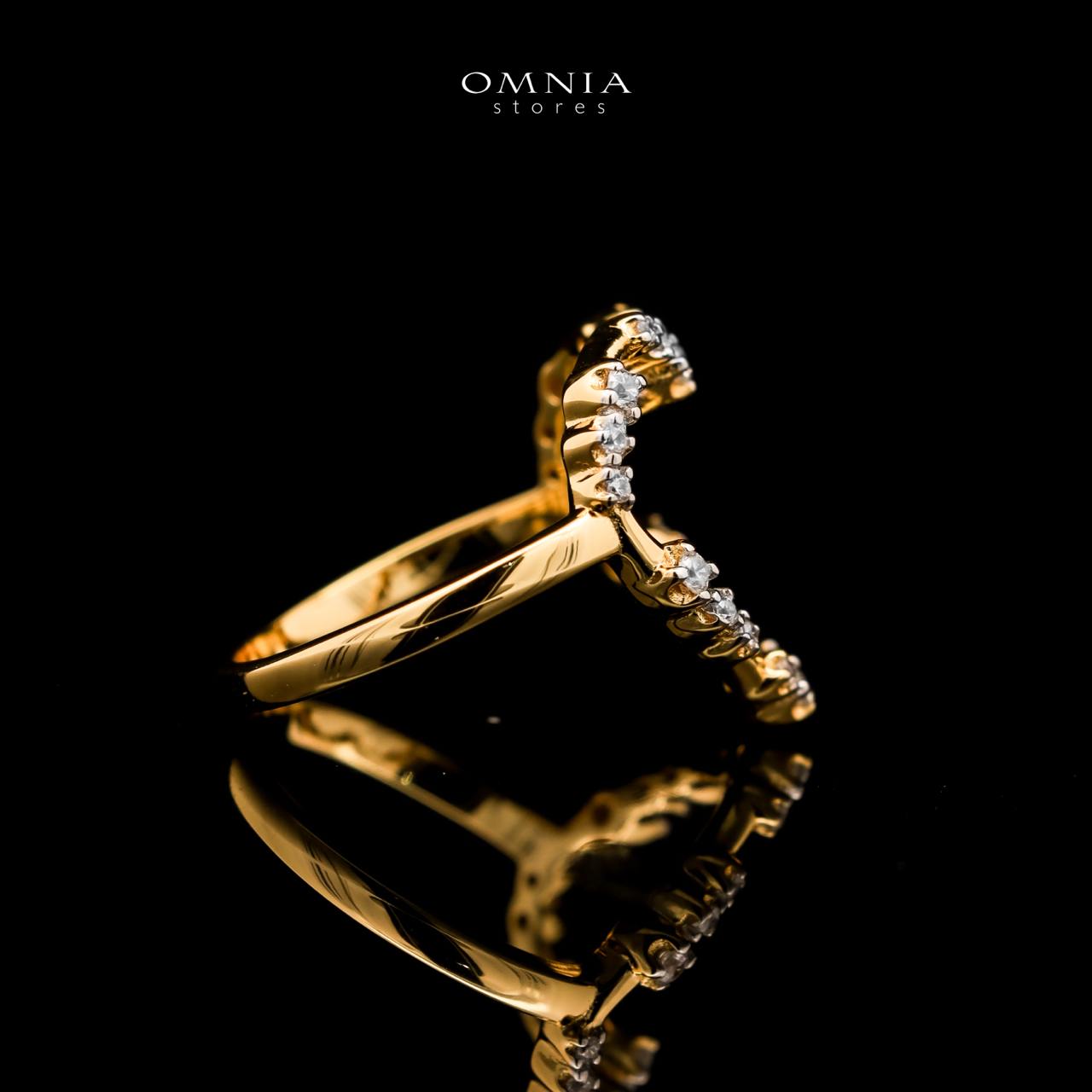 Omnia Bashair Golden Heart Ring in 925 Silver with High-Quality White Simulated Diamonds - OMNIASTORES UAE