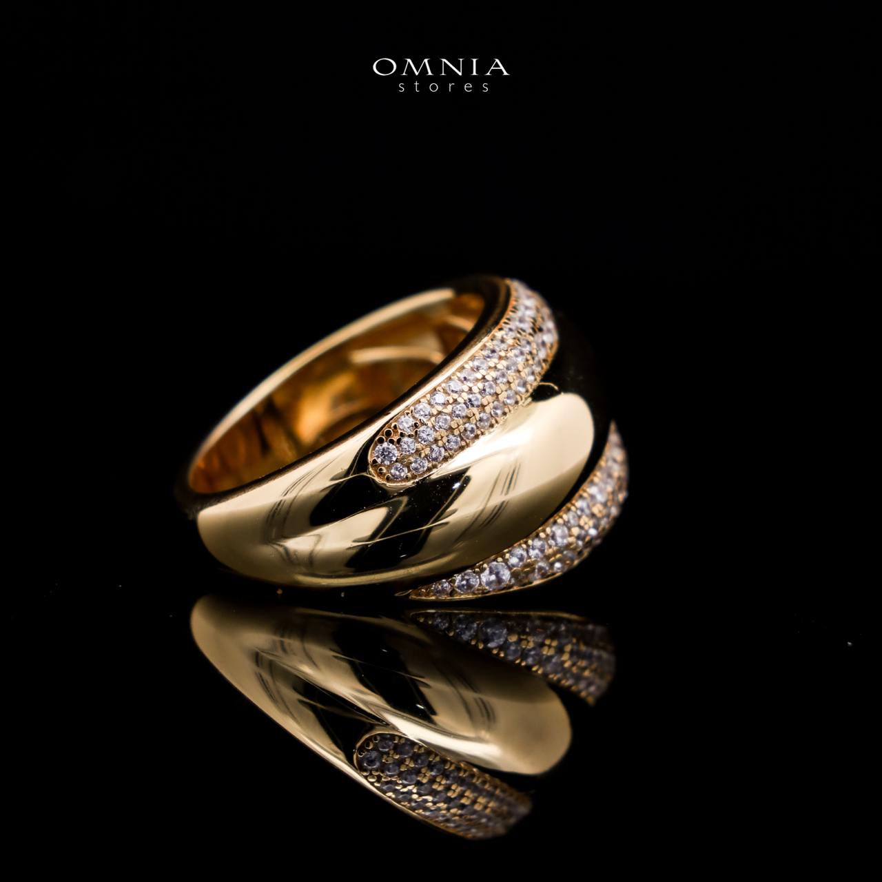 Omnia Elira Golden Ring in 925 Silver with High-Quality White Simulated Diamonds - OMNIASTORES UAE