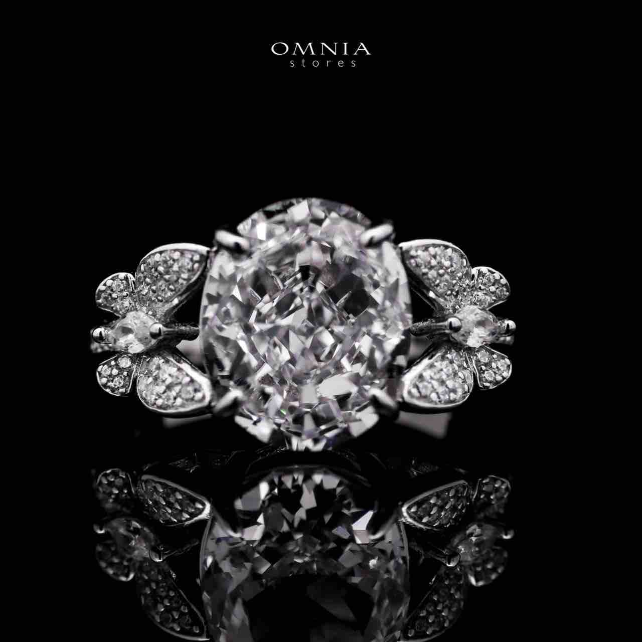 Omnia Maysun Pure White Ring in 925 Silver with High Quality Simulated Diamonds - OMNIASTORES UAE
