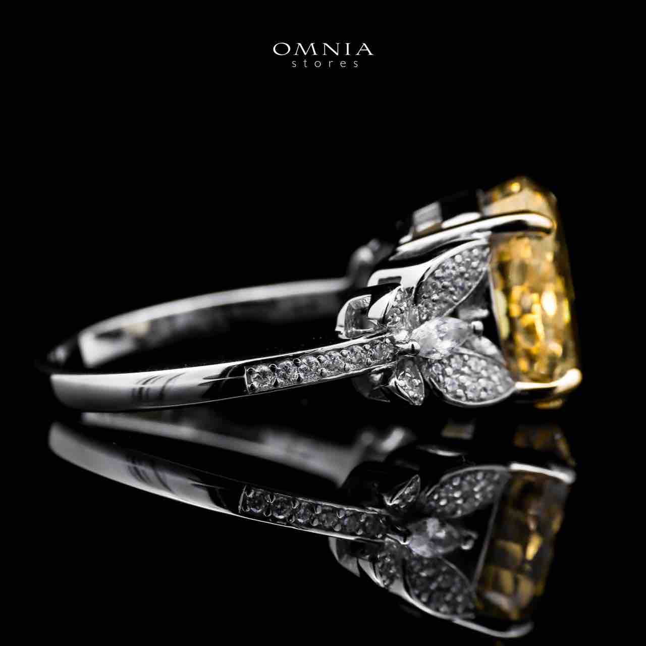 Omnia Maysun Ring In 92.5 Silver High Quality Simulated Diamonds - OMNIASTORES UAE