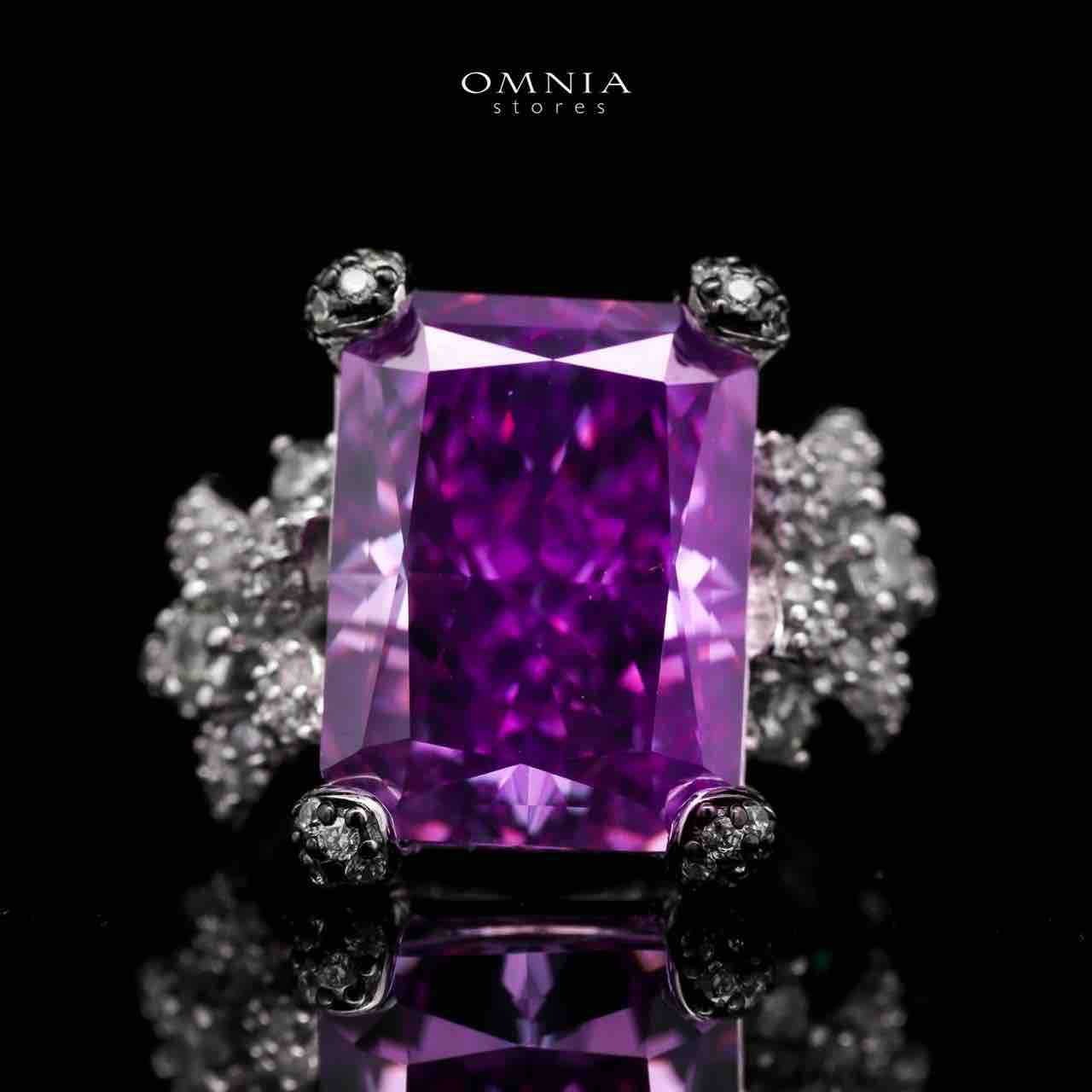 Omnia Riham Ring in 92.5 Silver High Quality Simulated Diamonds - OMNIASTORES UAE