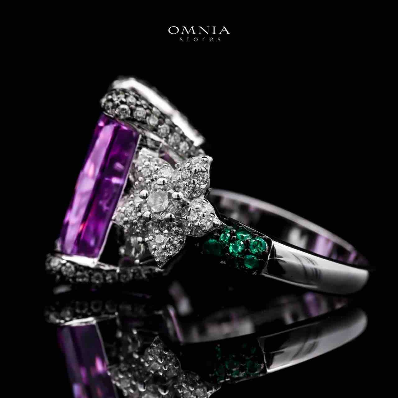 Omnia Riham Ring in 92.5 Silver High Quality Simulated Diamonds - OMNIASTORES UAE