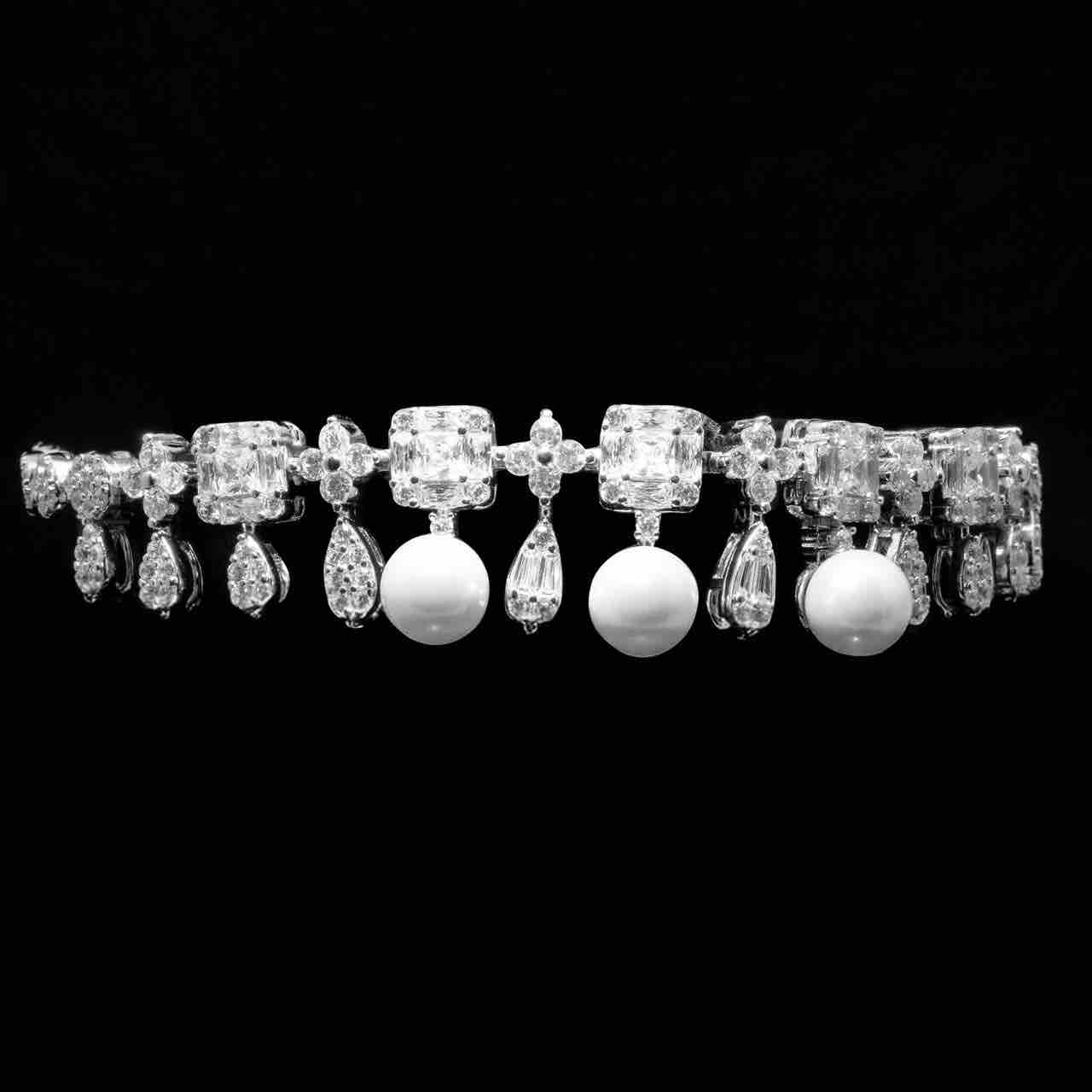 Omnia Zuhayra Bridal Full Set in 925 Silver with High-Quality White Zircon Stones - OMNIASTORES UAE
