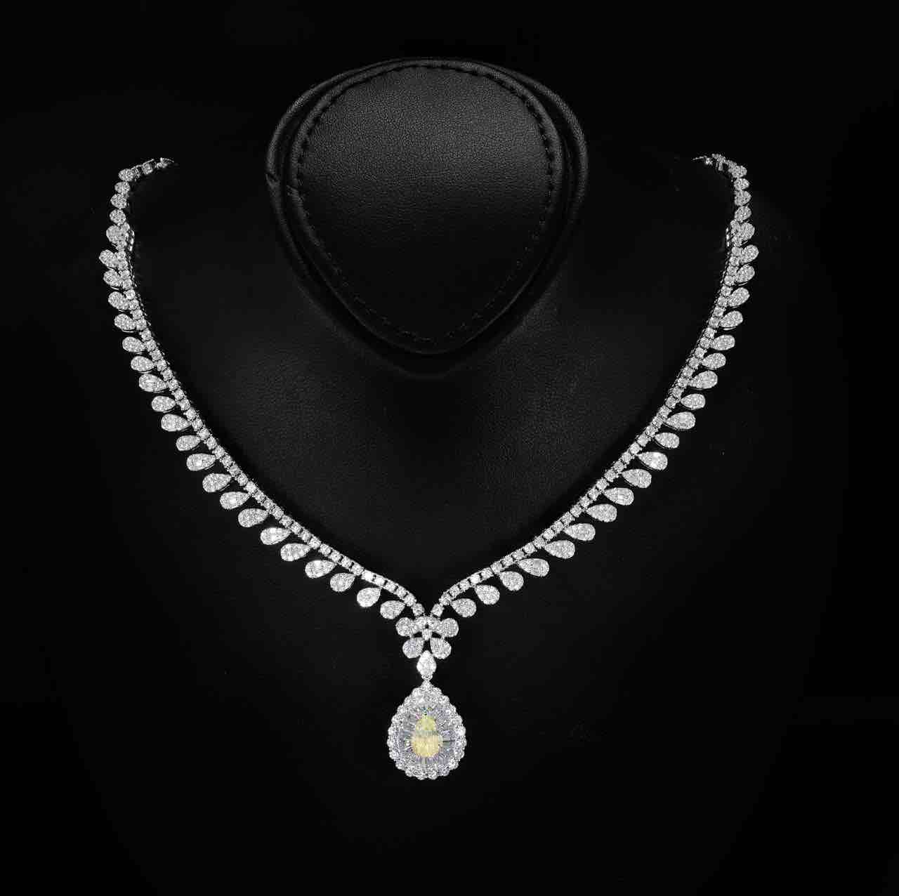Omnia Sophia Yellow Teardrop Bridal Full Set in 925 Silver with High Quality Simulated Diamonds - OMNIASTORES UAE