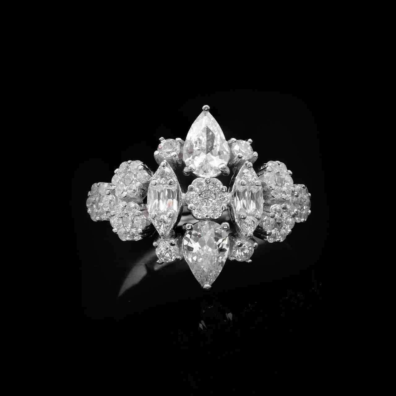 Omnia Syla White Bridal Full Set in 925 Silver with High Quality Simulated Diamonds - OMNIASTORES UAE