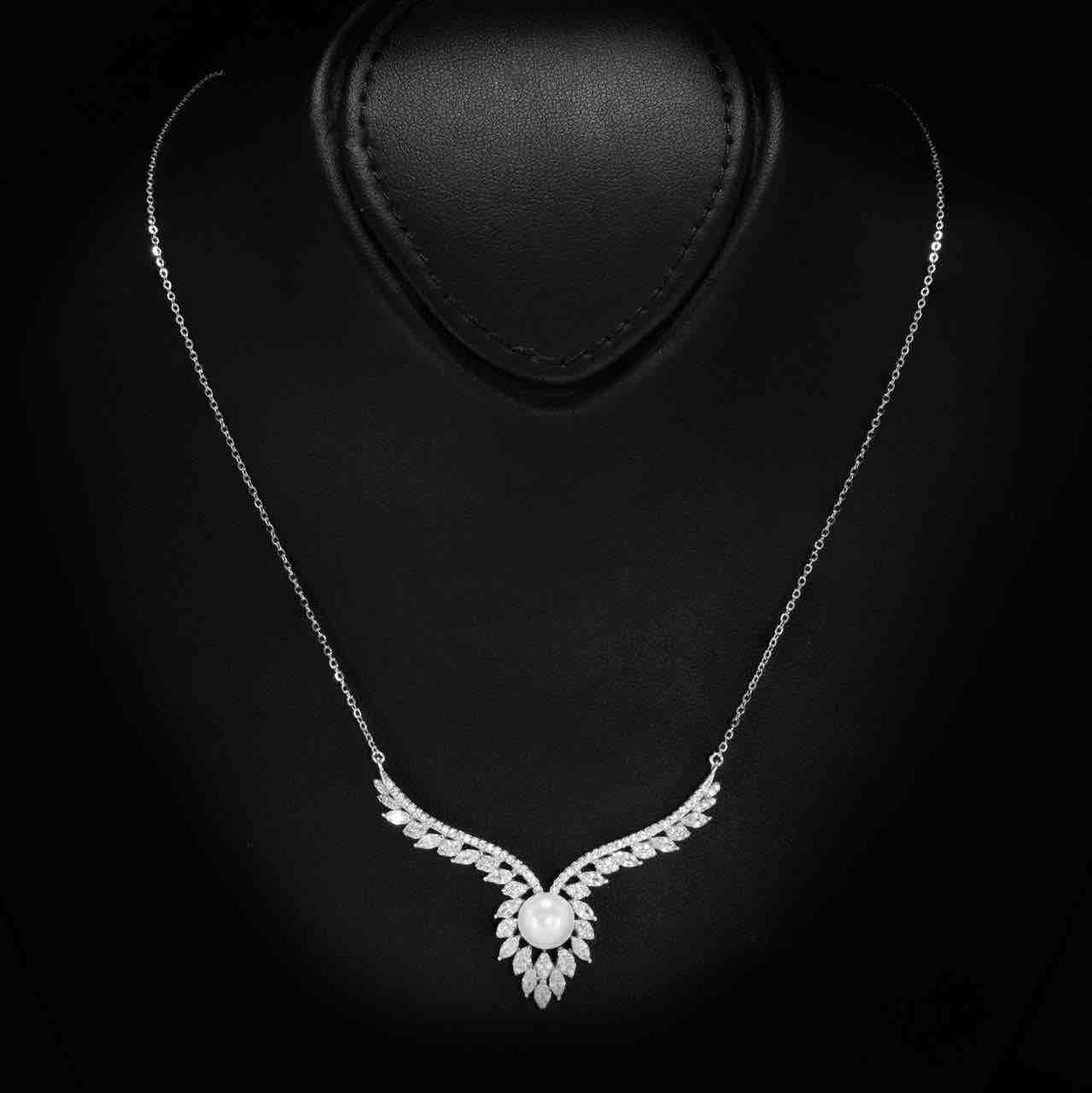 Omnia Nawal White Pearl Necklace, Earrings and Ring Set in 925 Silver with High Quality Simulated Diamonds - OMNIASTORES UAE