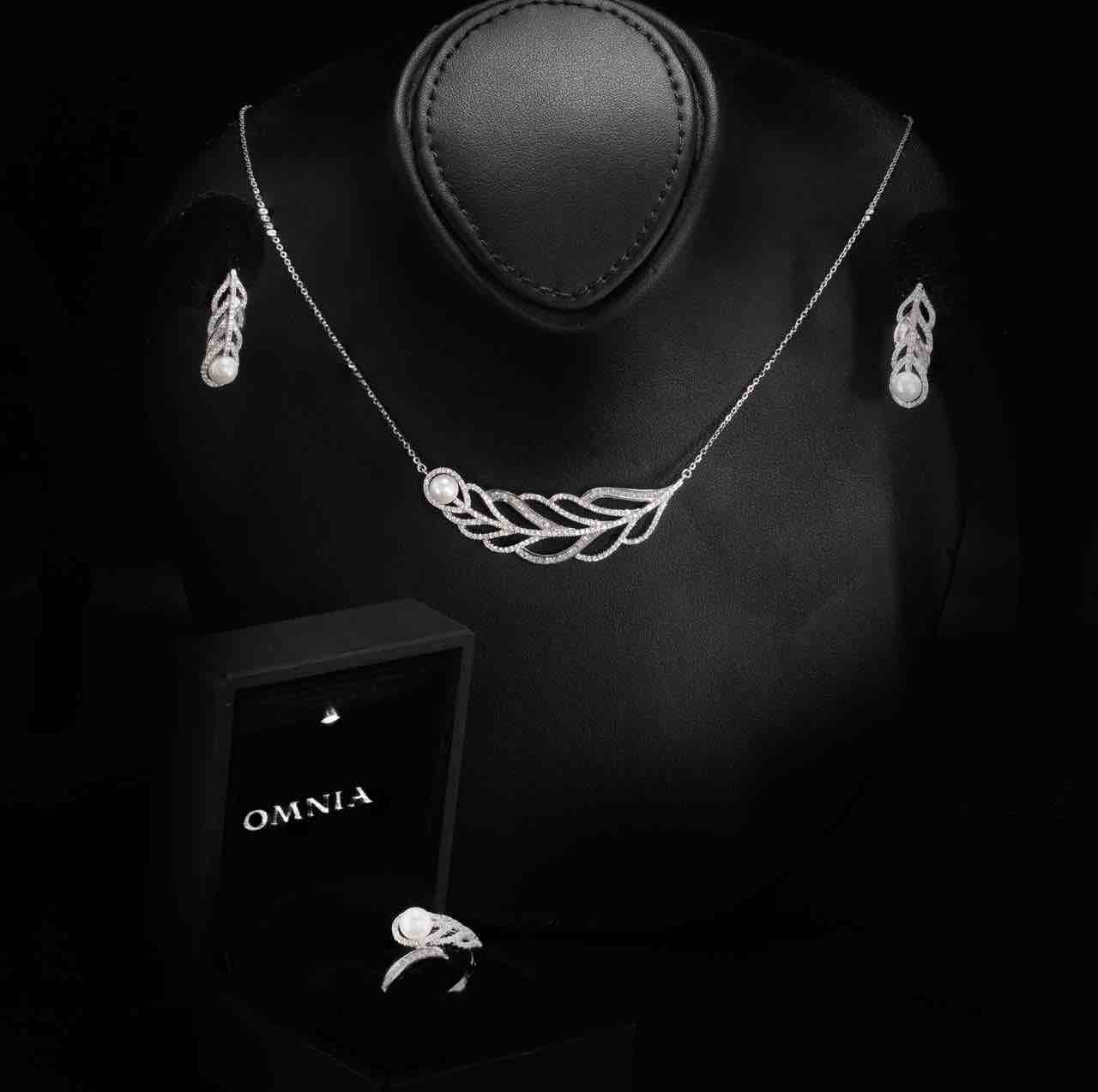 Omnia Naela White Leaf Pearl Necklace, Earrings and Ring Set in 925 Silver with High Quality Simulated Diamonds - OMNIASTORES UAE
