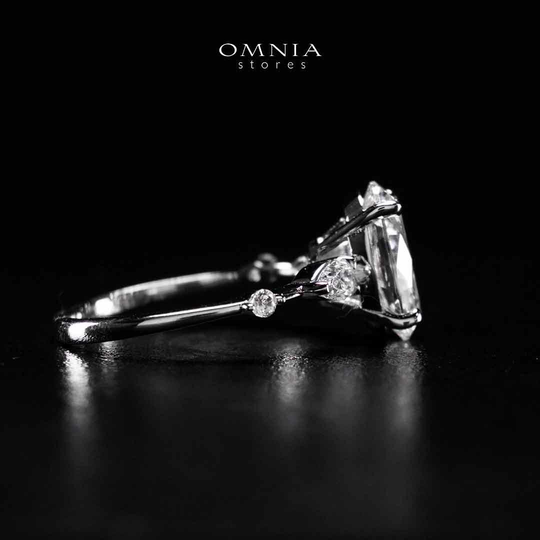 Omnia Aaliyat Silver Ring In 925 Silver High Quality Certified Lab Crafted Stones