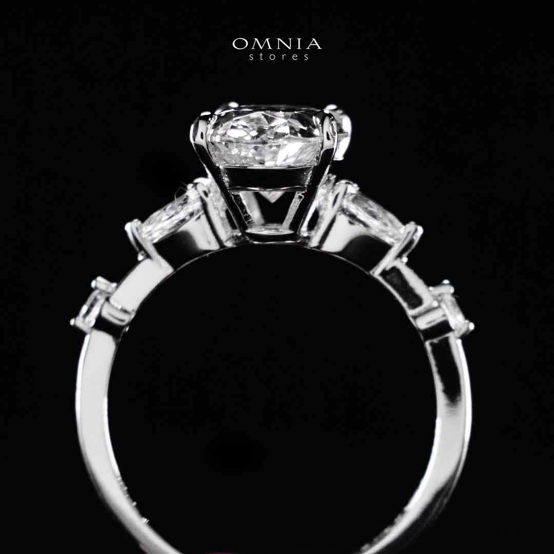 Omnia Aaliyat Silver Ring In 925 Silver High Quality Certified Lab Crafted Stones