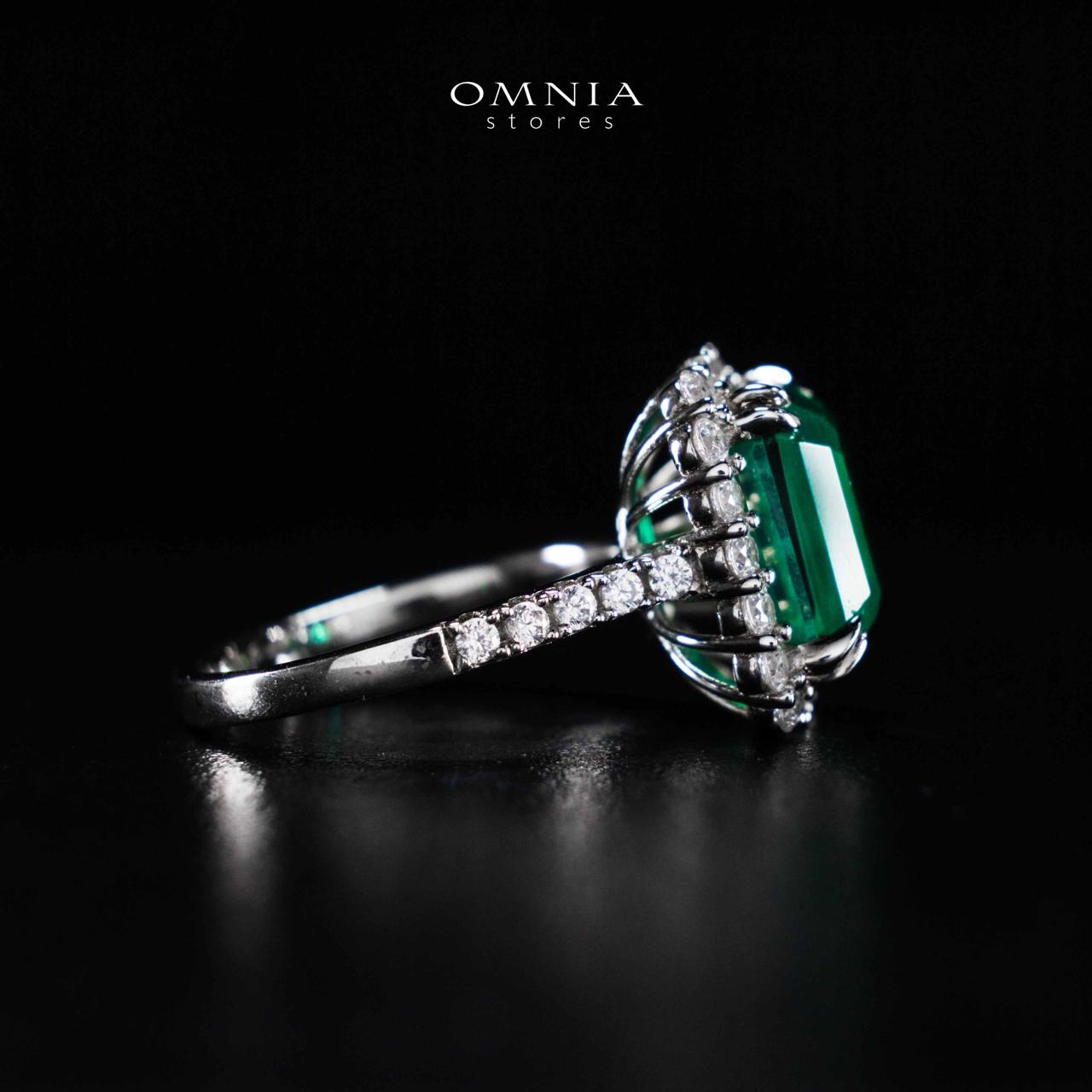 Omnia Rimala White and Green Ring In 925 Silver High Quality Certified Lab Crafted Stones