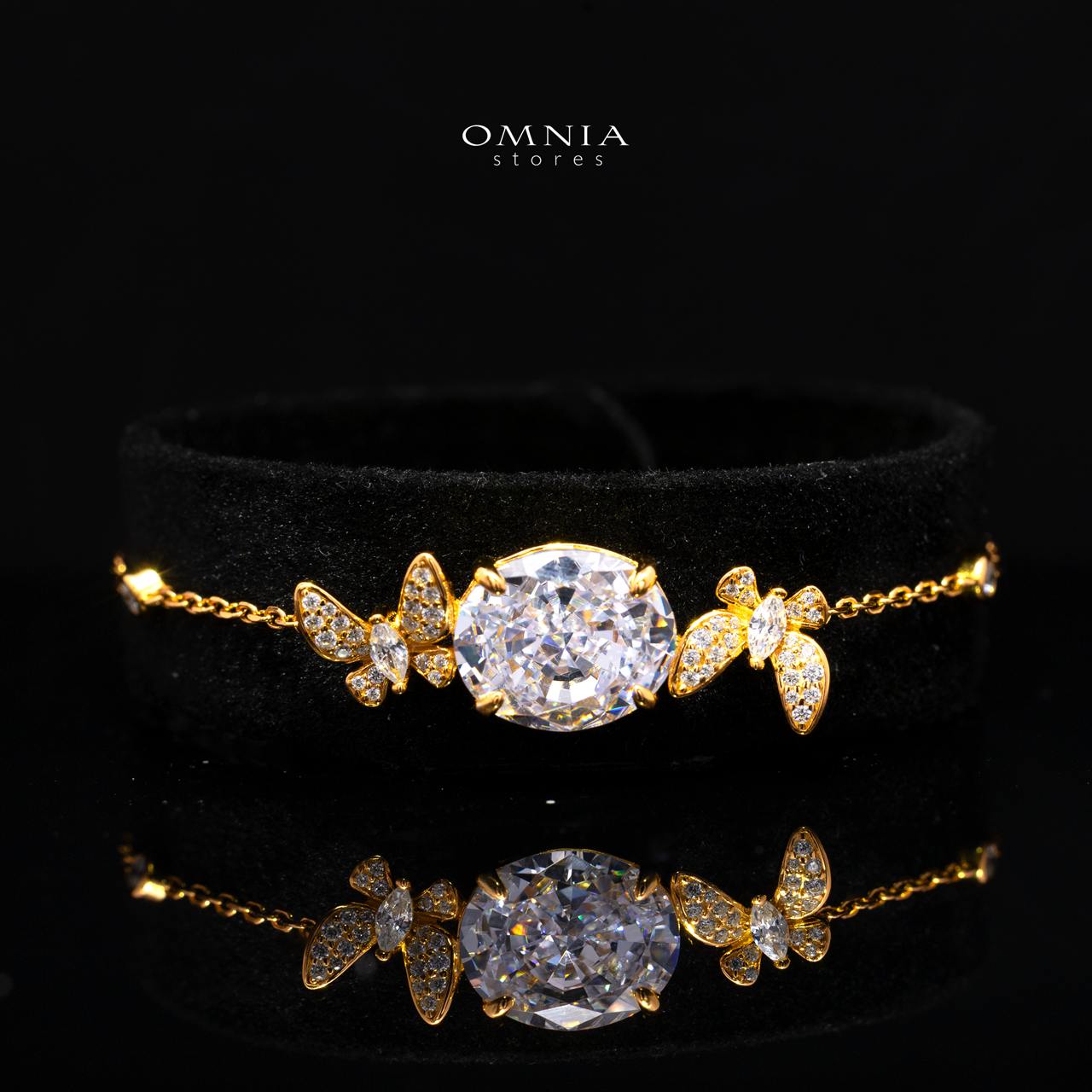 Maysun White Gold-Plated Bracelet in 925 Silver with Premium Simulated Diamonds